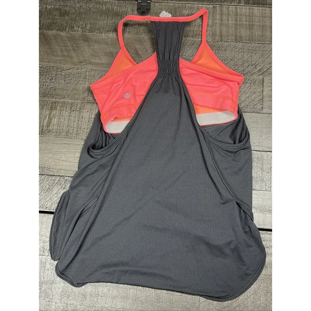 Lululemon Womens‎ Size 4 Soot Very Light Flare Tuck Me In Tank No Pads